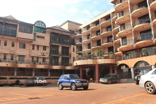 Tick Hotel