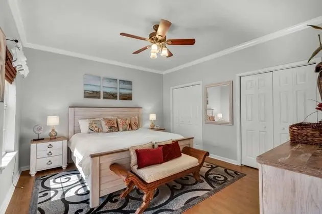Tickled Turtle Beach House - Oda