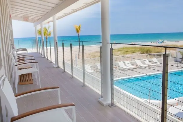 Tides Inn Hotel