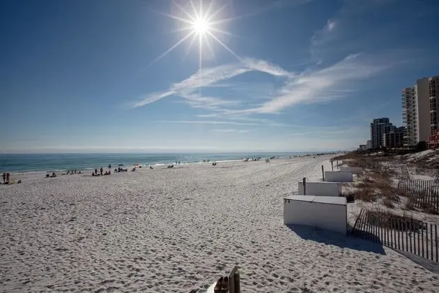 Tides at Top'sl Beach Resort by Panhandle Getaways - Plaj