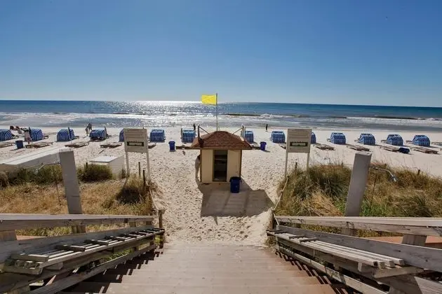 Tidewater Beach Resort by Panhandle Getaways - Plaj