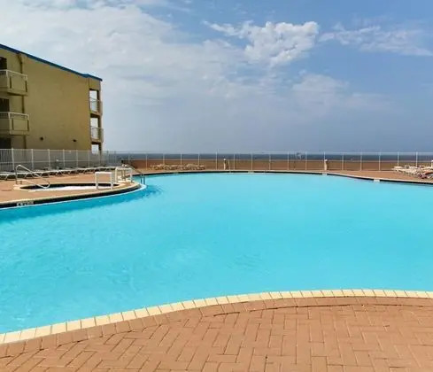 Tidewater by Book That Condo - Havuz
