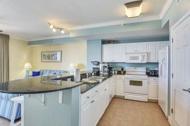 Tidewater by Book That Condo - Mutfak