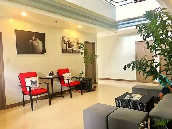 Hotel Tiffany Laoag - İç Mekan