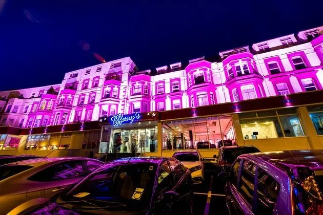 Tiffany's Hotel - Öne Çıkan Resim