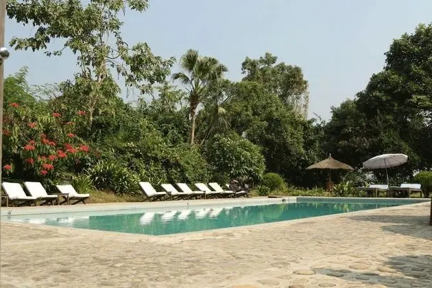 Tiger Tops Tharu Lodge and Elephant Camp - Havuz