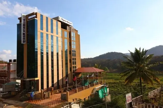 Hotel Tigers Roare'