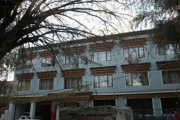 TIH Hotel Chonjor Residency - Dış Mekan