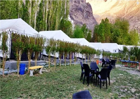 TIH Desert Oasis Camp - Hunder