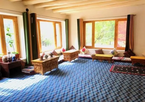 TIH The Himalayan Abode - Lobi