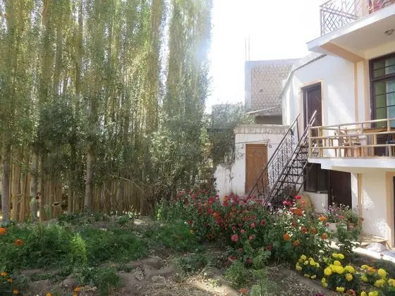 TIH Hotel Maryul - Dış Mekan