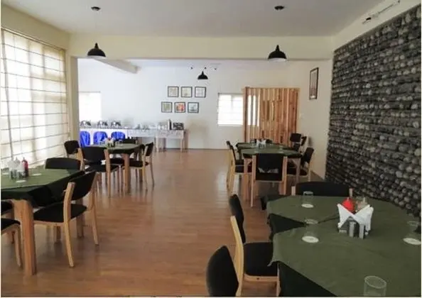 TIH Mystique Meadows Earth Homes - Yerinde Yemek