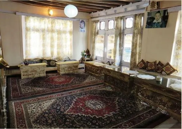 TIH Hotel Nezer Holiday Inn - Yerinde Yemek