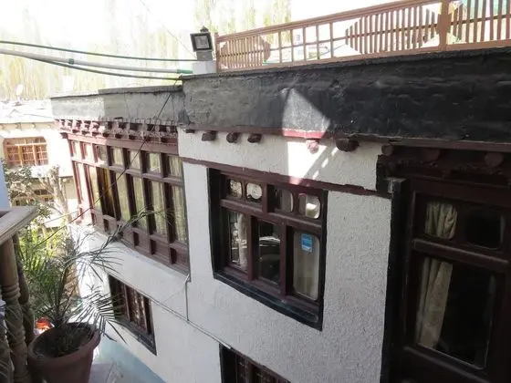 TIH Nezer View Guest House - Dış Mekan