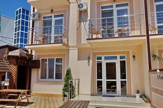 Tikhaya Gavan Guest House - Dış Mekan
