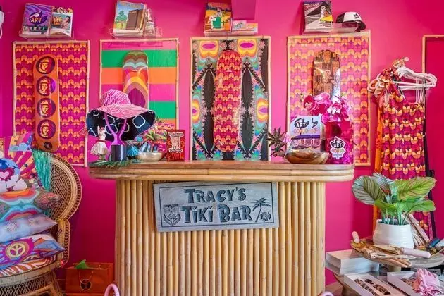 Tiki Hotel - Lobi