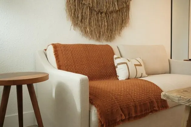 Tiki Hotel - Öne Çıkan Resim