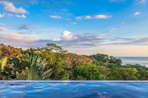 Tiki Villas Rainforest Lodge & Spa - Havuz