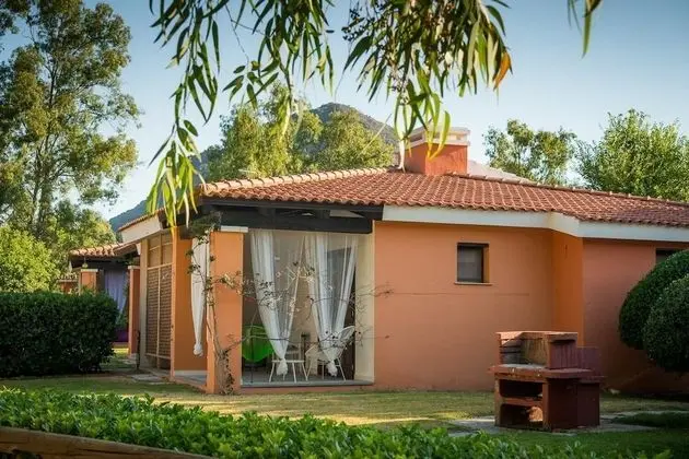 Tiliguerta Glamping & Camping Village