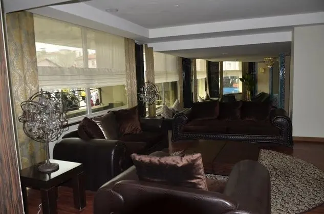 Hotel Tilmen - Lobi