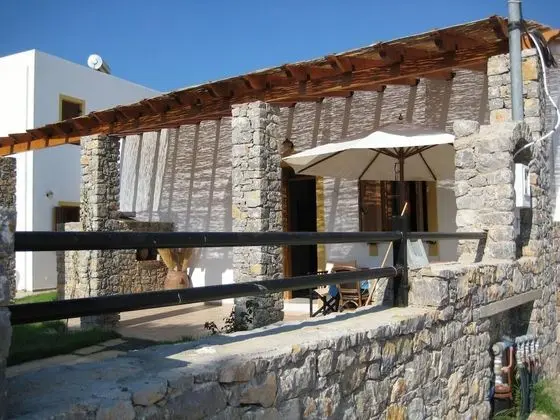 Tilos Fantasy Apartments - Dış Mekan