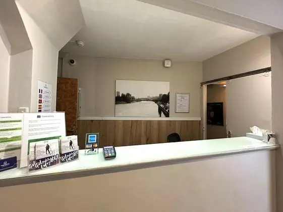 Timhotel Boulogne Rives de Seine - Lobi