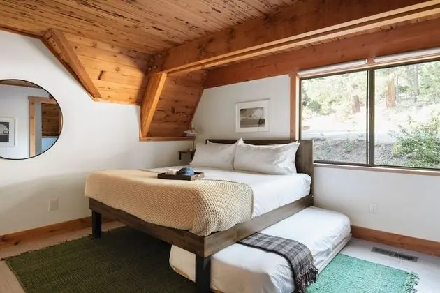 Timberline by Avantstay Stunning Chalet Cabin w/ Hot Tub, Pool Table & Home Theater! - Oda