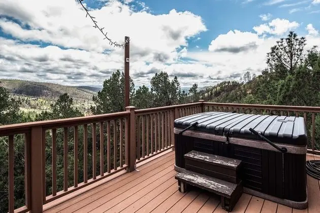 Timberline Hideaway