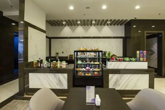 TIME Onyx Hotel Apartment - Yerinde Yemek