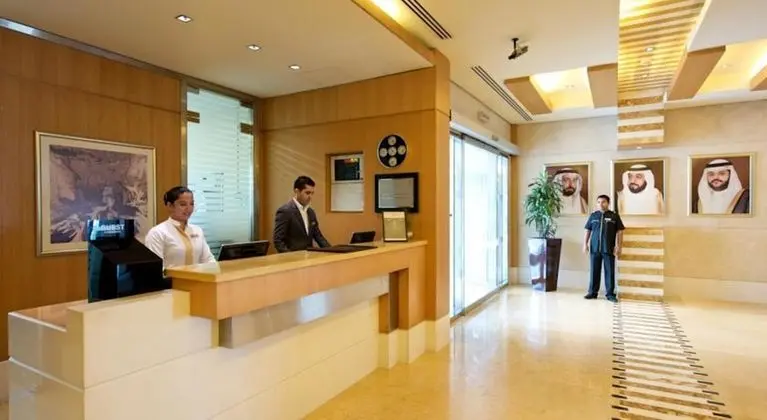 Time Ruby Hotel Apartment - Lobi
