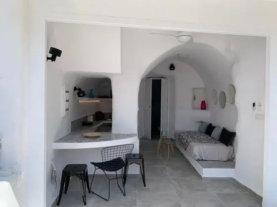 Timedrops Santorini Kallisti Villa Courtyard Suite - Oda