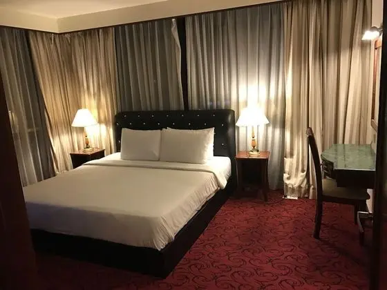 Times Square Service Suites - Oda