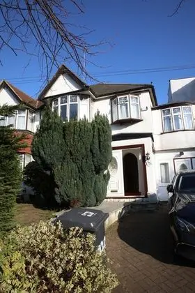 Timi Holiday Home - Dış Mekan