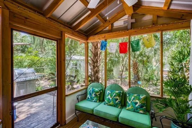 Tin Shed Revival Cabin - Dış Mekan