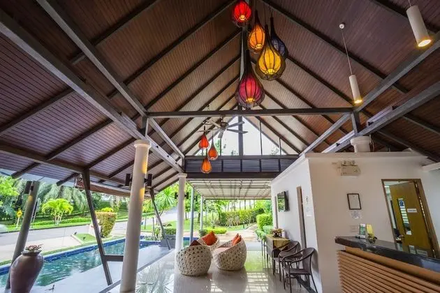 Tinidee Golf Resort Phuket - Lobi