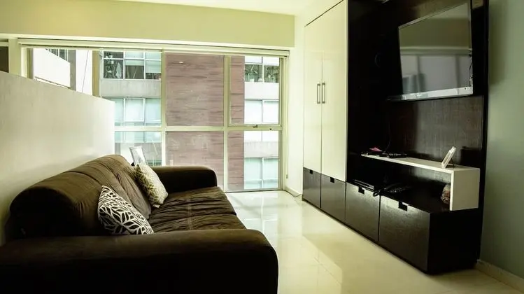 Tiny Apartment with Rooftop pool y GYM - Oda Düzeni