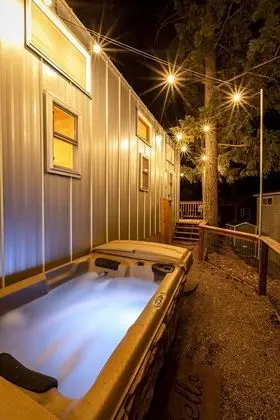 Tiny House! Hot Tub! Pikes Peak & AC - İç Mekan