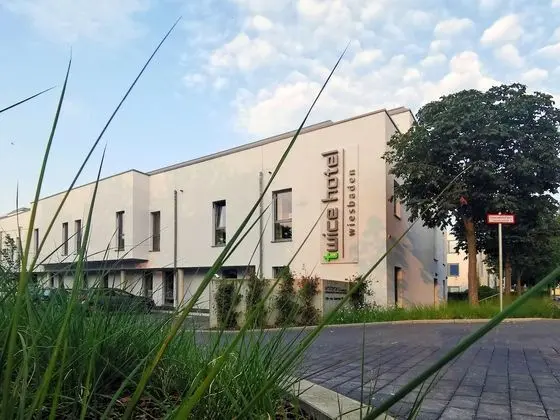tinyTwice Hotel Wiesbaden - Dış Mekan