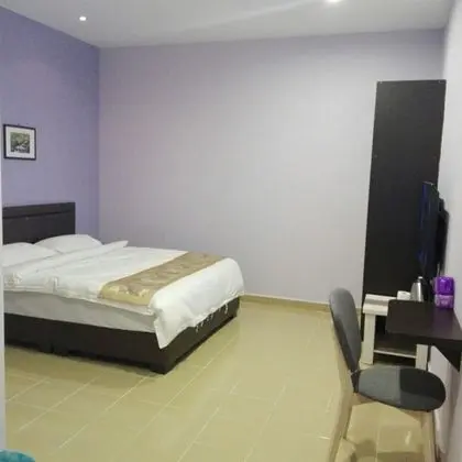 Tiong Hua Hotel - Oda