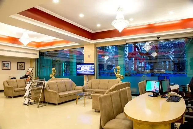 Hotel Tip Top Plaza - 1