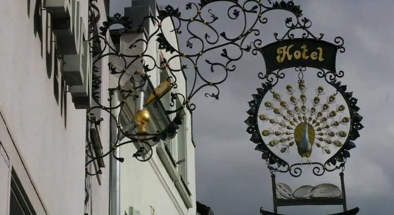 TIPTOP Hotel Garni Pfauen