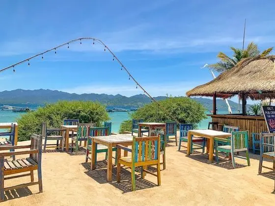 Tír na nÓg Beachfront Resort - Dış Mekan