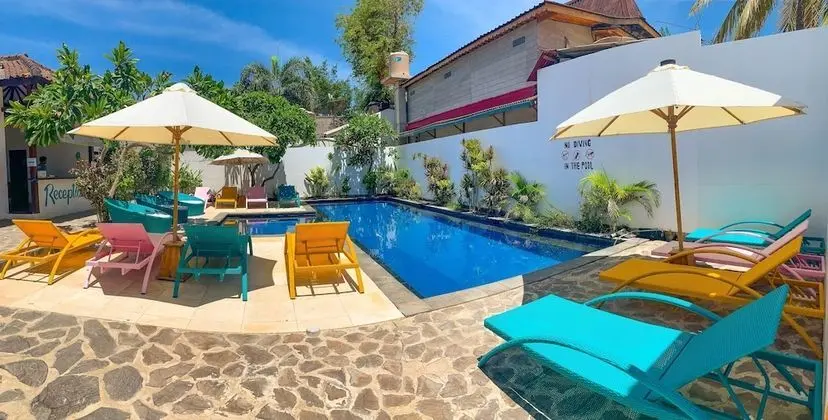 Tír na nÓg Beachfront Resort - Havuz