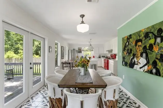 The Tire Swing - Modern 3BD - Gourmet Kitchen - Awesome Local - Öne Çıkan Resim