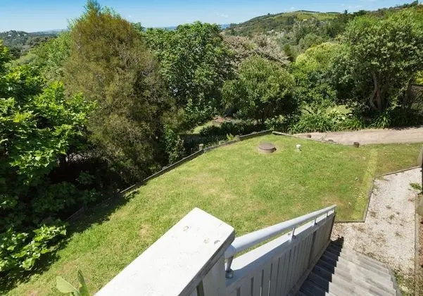 Tiri Cottage - Seaviews in Oneroa - Dış Mekan