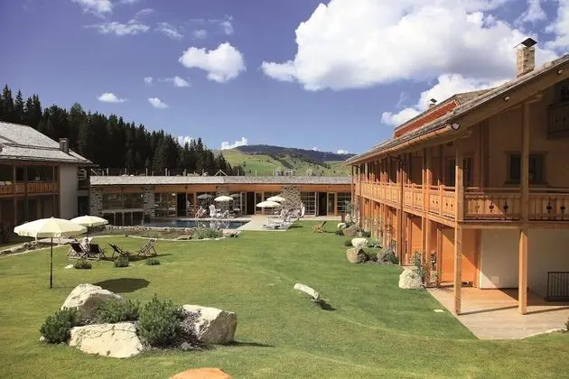 Tirler - Dolomites Living Hotel - Öne Çıkan Resim