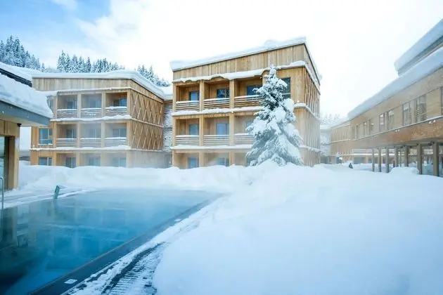 Tirol Lodge - Havuz