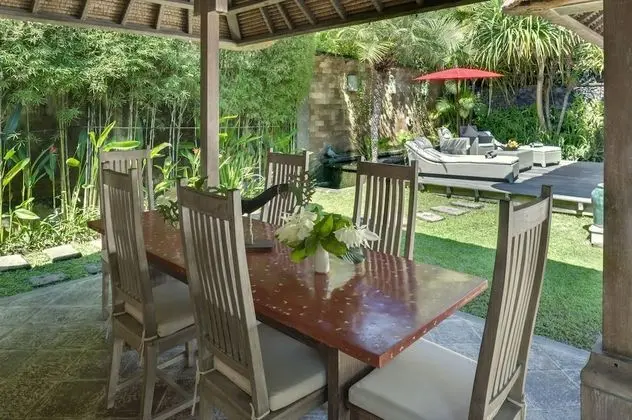 Tirta Naga Villa - Yerinde Yemek