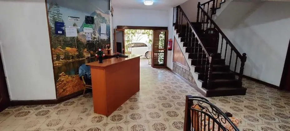 Tisa Suites & Lounge - Lobi