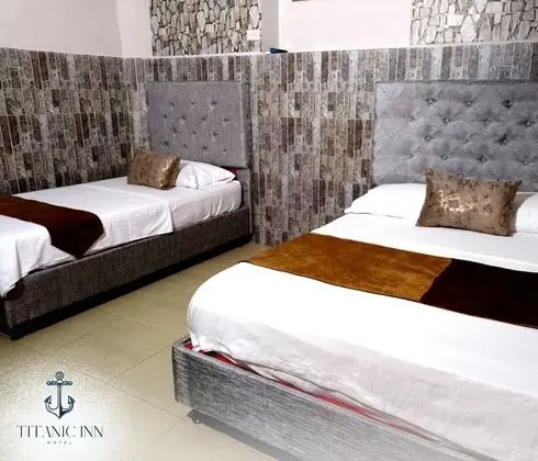Hotel Titanic Inn - Oda